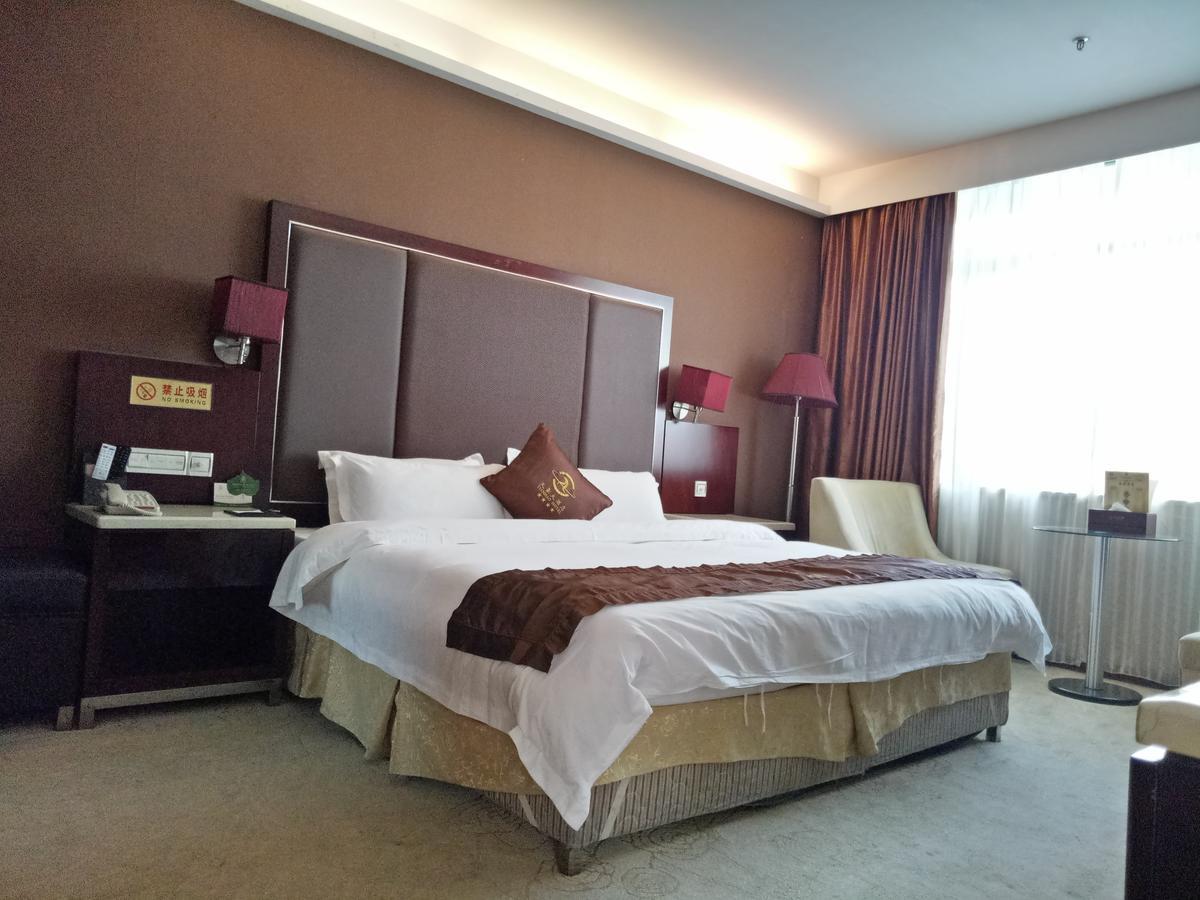Tianhao Hotel Гуанчжоу Экстерьер фото