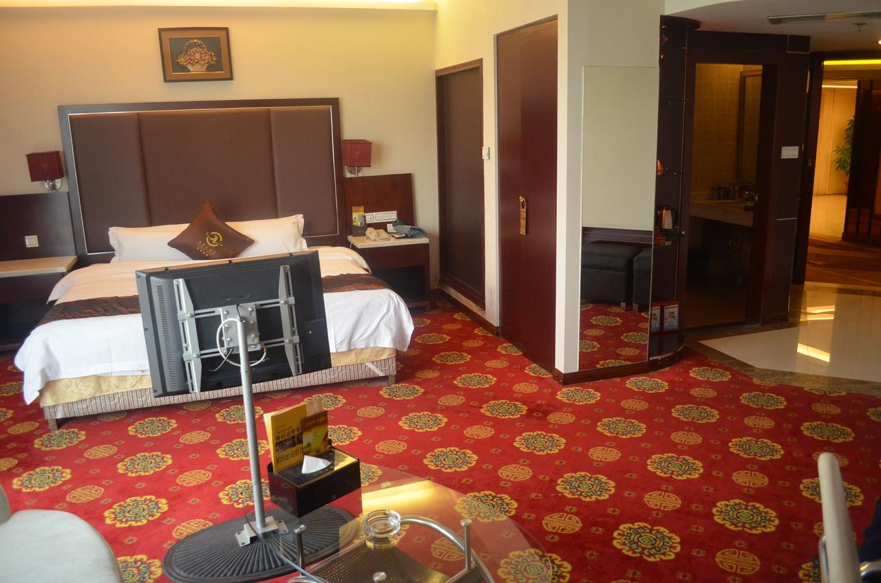 Tianhao Hotel Гуанчжоу Экстерьер фото