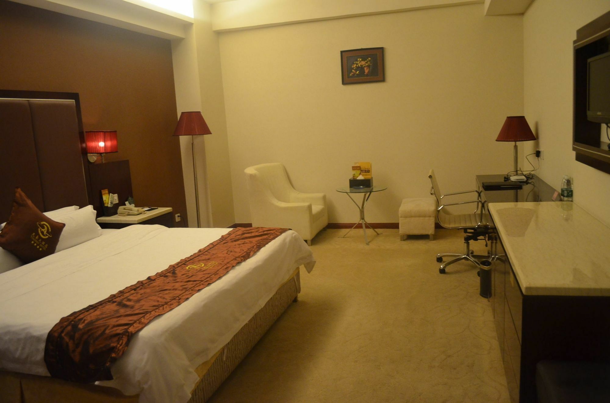 Tianhao Hotel Гуанчжоу Экстерьер фото
